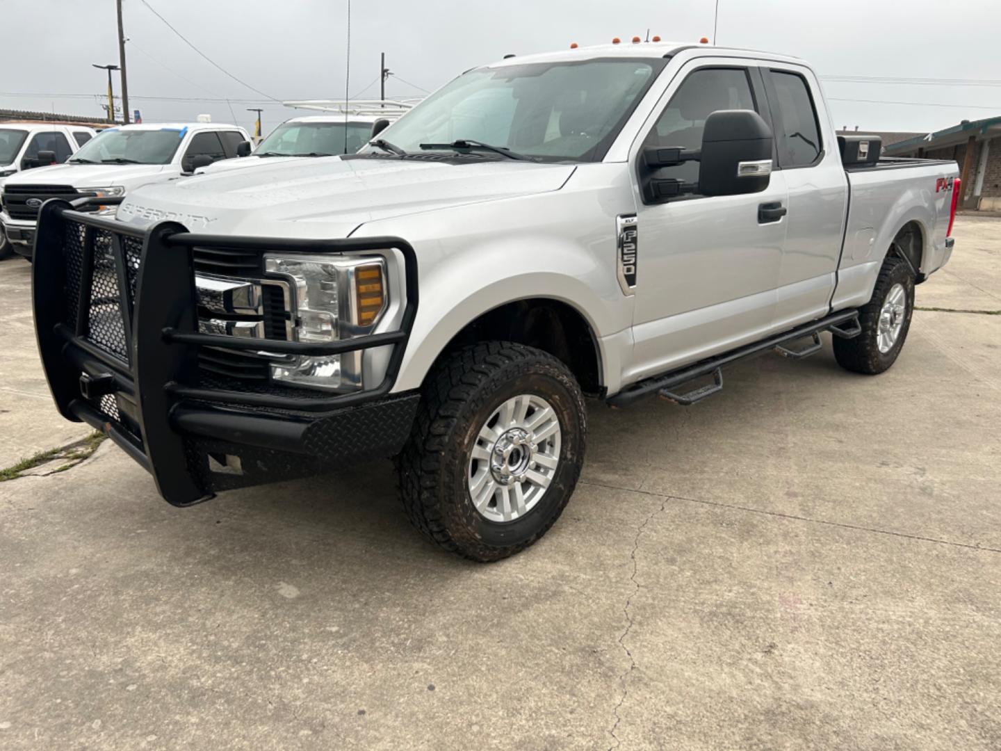 2019 Silver Ford F-250 SD XLT SuperCab 4WD (1FT7X2B67KE) with an 6.2L V8 OHV 16V engine, 6A transmission, located at 1687 Business 35 S, New Braunfels, TX, 78130, (830) 625-7159, 29.655487, -98.051491 - Photo#0